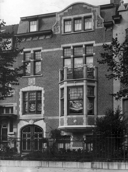 Avenue Prudent Bols 91, Bruxelles Laeken, maison de Clémentine Douart des Gadeaux, qui devint également celle de son époux, Louis Tenaerts, photo d'époque (© Collection Kovarski-Paquet).